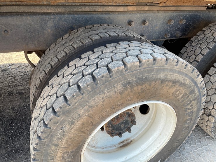 2007-mack-cl700-image-23