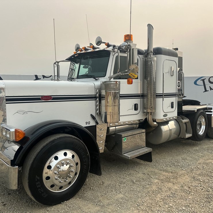 2007 PETERBILT 379