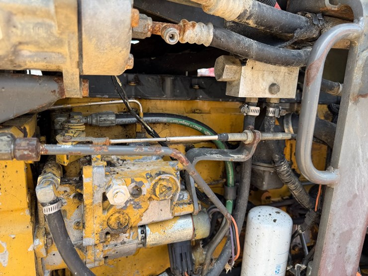 2000-caterpillar-ch55-image-57