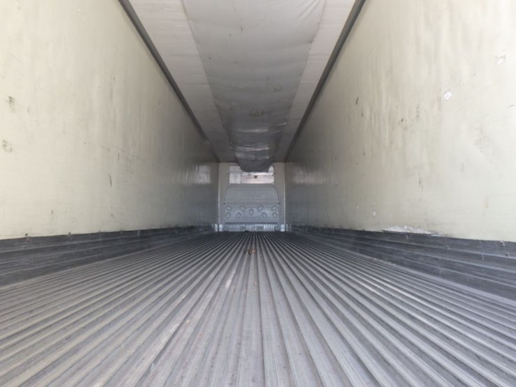 2005-utility-3000r-image-12