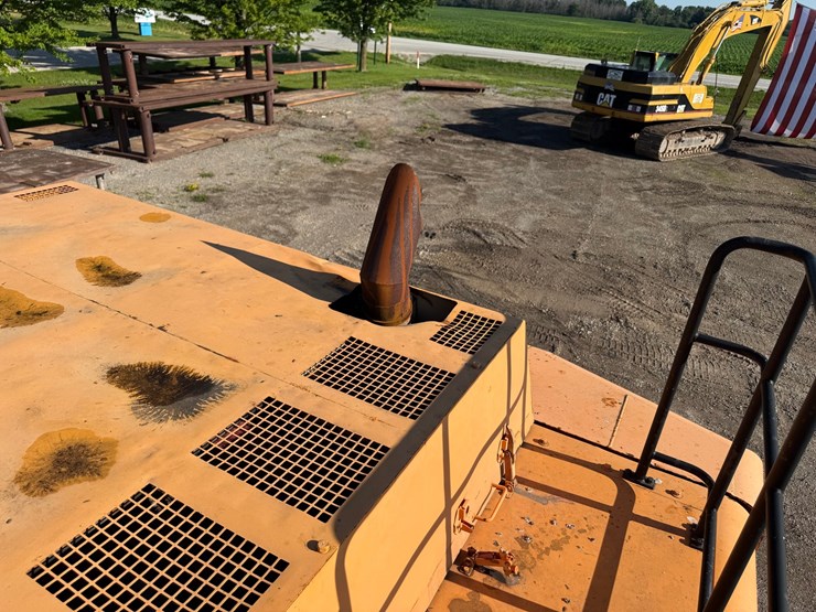 hitachi-ex750-5-image-38