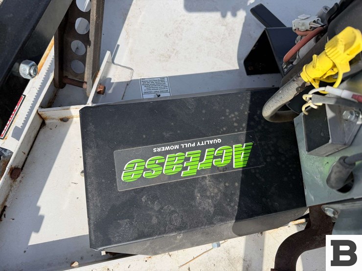 kunz-acrease-pull-type-mower-image-15