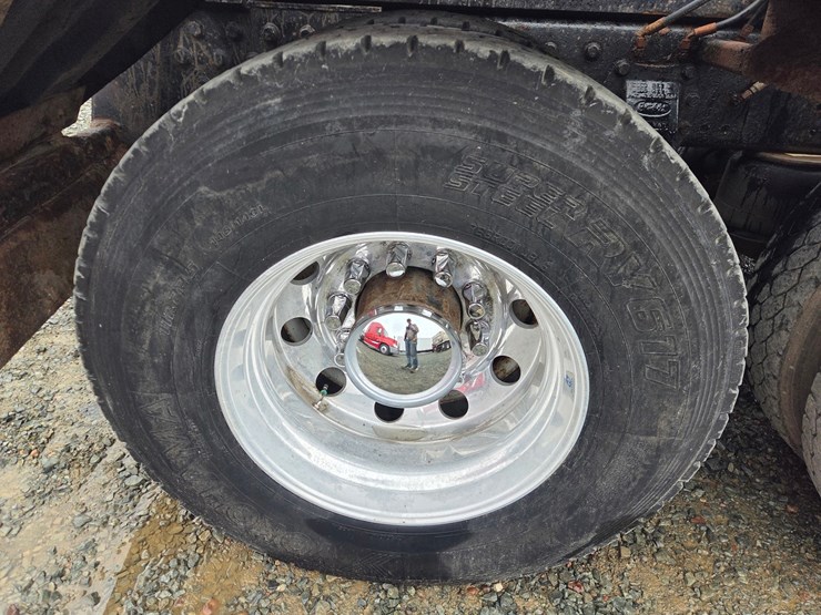 1995-peterbilt-357-image-96