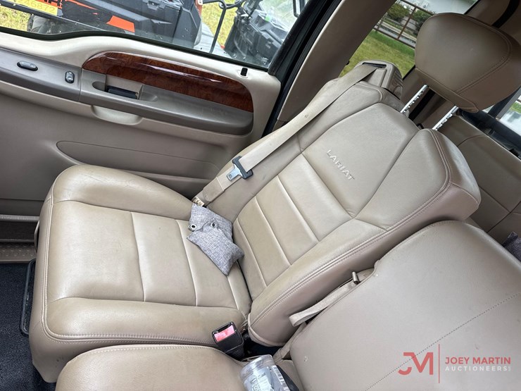 2003-ford-f450-lariat-image-28