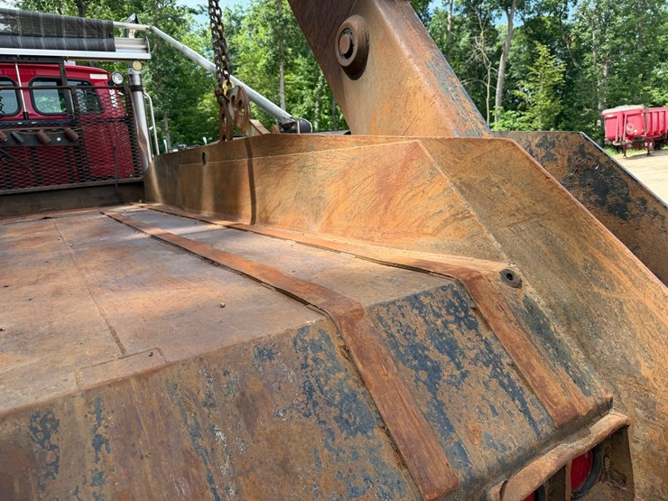 #1510-•-sterling-quad-axle-rolloff-truck-image-31