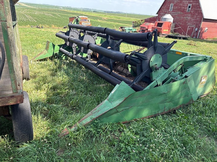 john-deere-215-image-1