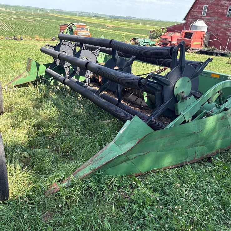 JOHN DEERE 215