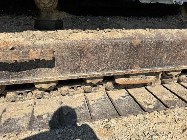 deere-230-lc-image-100