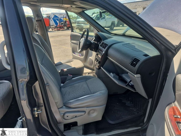 2008-chevrolet-uplander-image-32