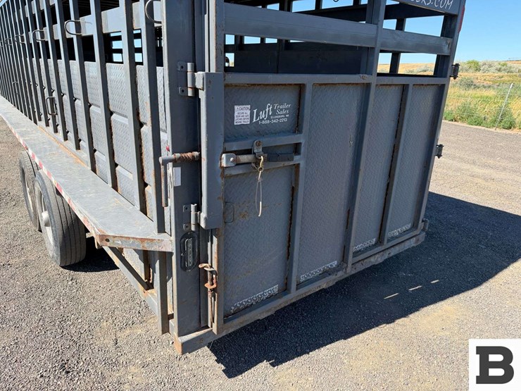 2015-c&b-quality-mavgnst24-14k-str-stock-trailer-image-24