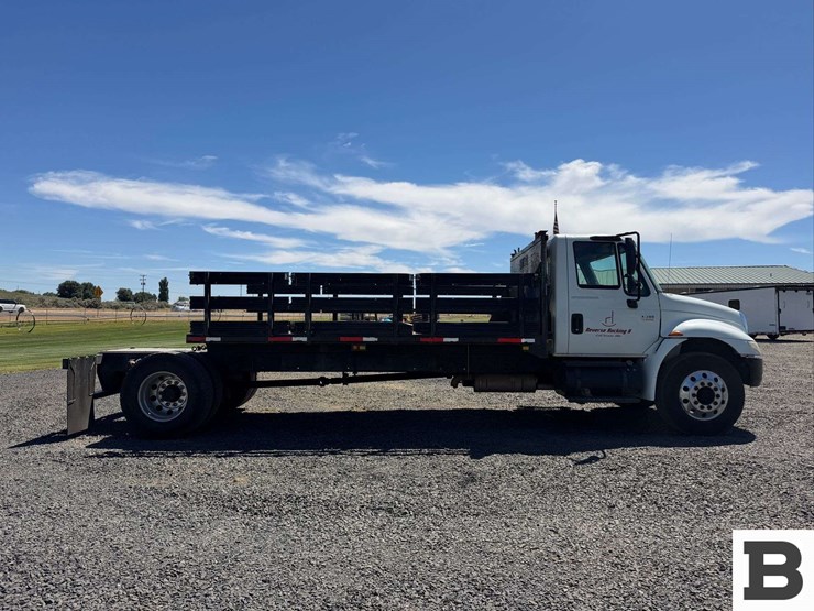 2006-international-durastar-4300-image-7