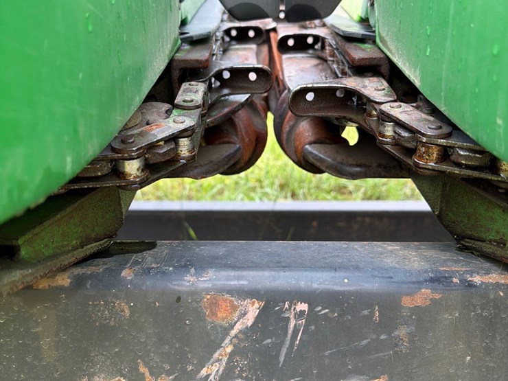 john-deere-8row30-corn-head-image-23