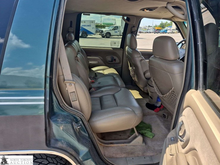 1997-chevrolet-tahoe-image-34