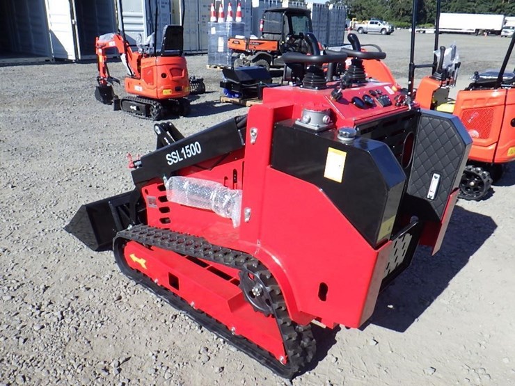 2026-sdlanch-ssl1500-skid-steer-tracked-loader-image-2