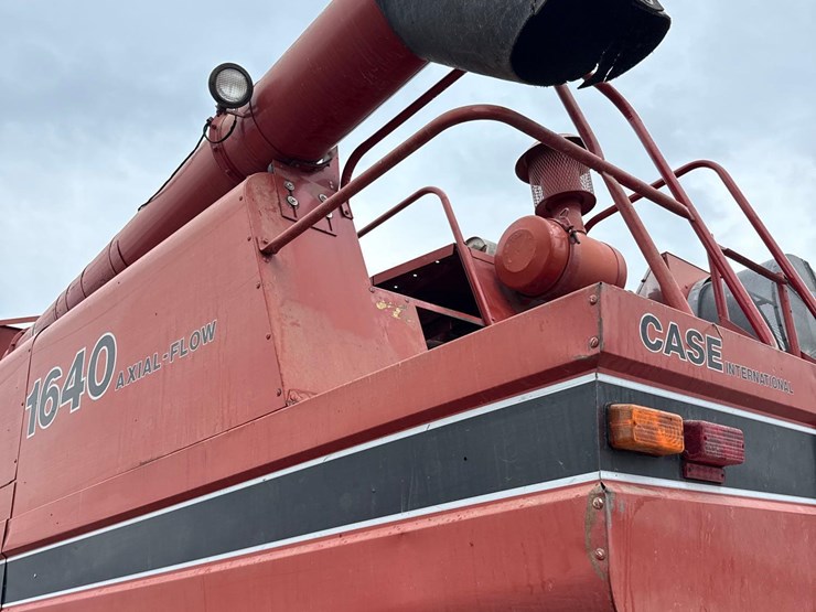 case-ih-1640-image-68