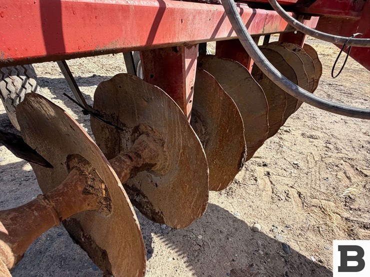 case-ih-770-image-13
