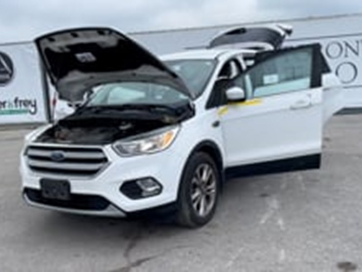 2017-ford-escape-image-9