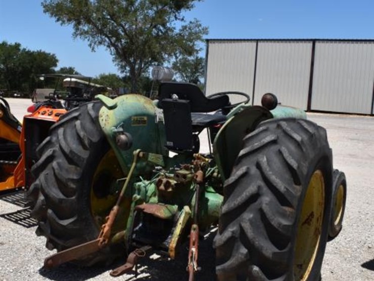 john-deere-1530-image-7
