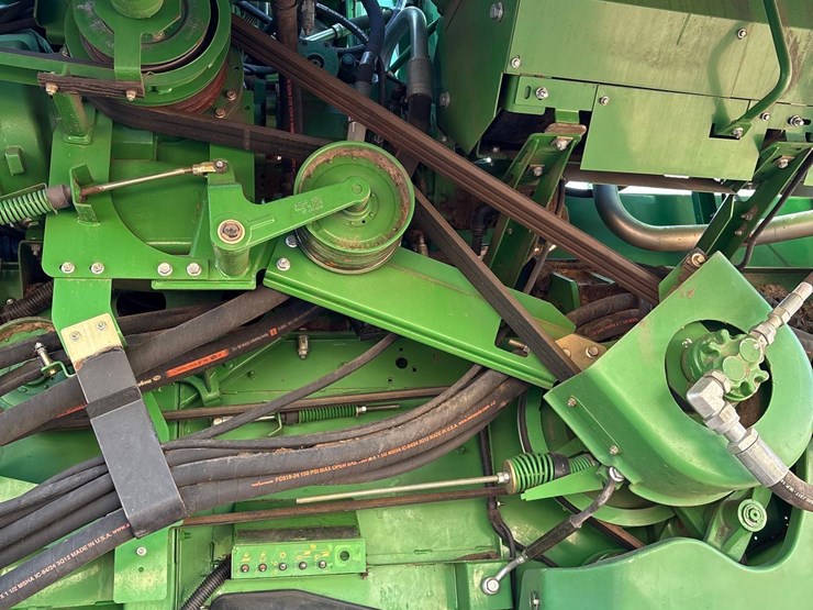 2012-john-deere-s680-image-60