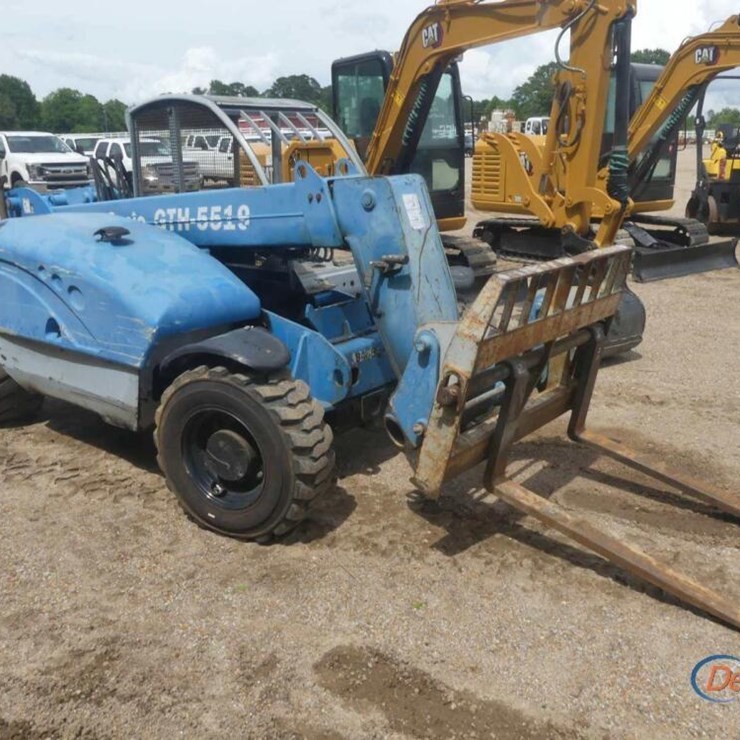 2008 GENIE GTH5519