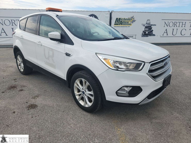 2017-ford-escape-image-9