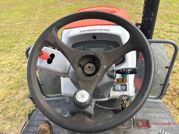 kubota-m6s-111d-image-23