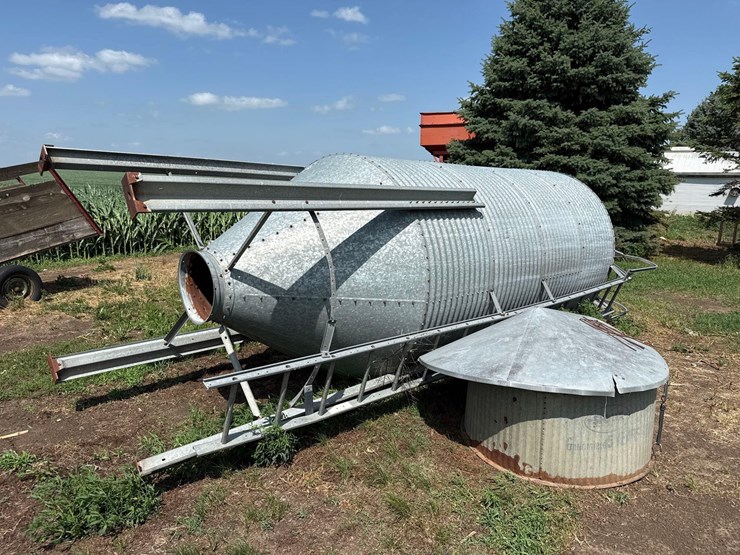 approx-9-ton-chore-time-bulk-bin-image-2