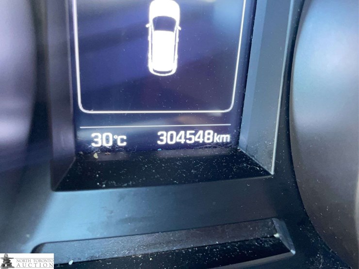 2018-hyundai-santa-fe-image-12