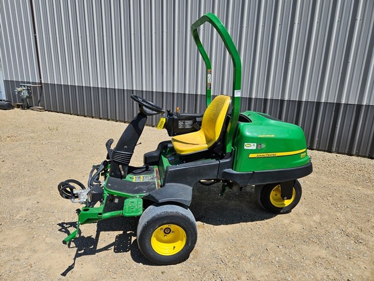 john-deere-2500b-image-2
