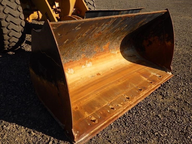 2017-caterpillar-910m-image-18