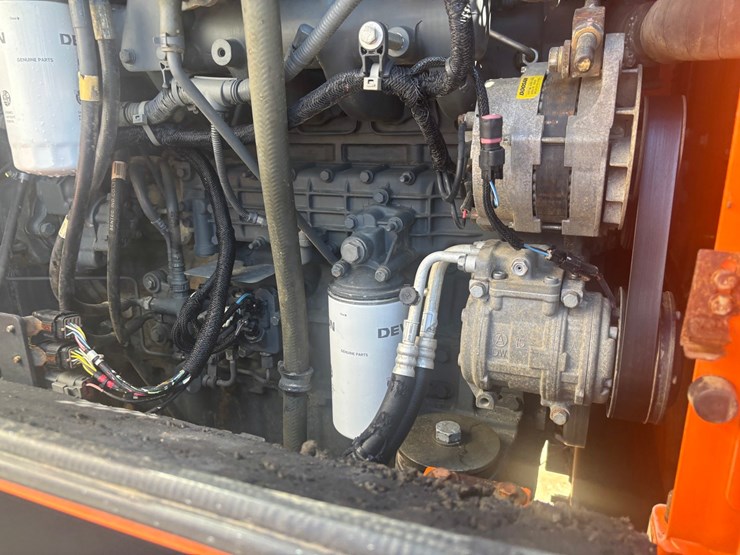 2013-doosan-dl250tc-image-34
