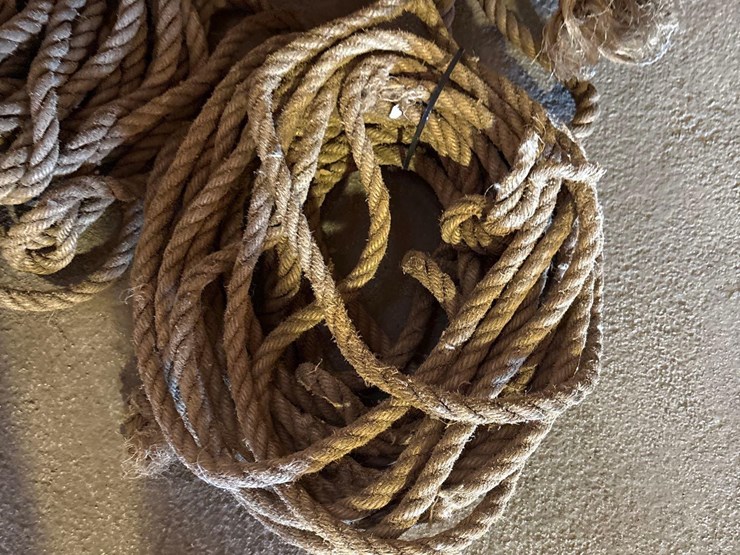 3-bundles-of-rope-image-4