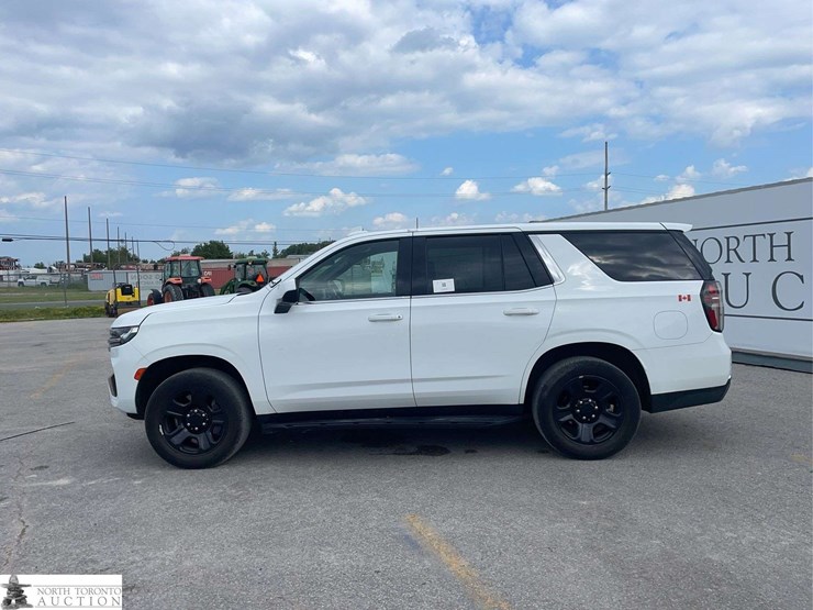 2022-chevrolet-tahoe-image-8