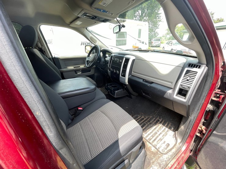 2011-dodge-1500-image-55