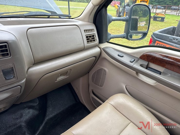 2003-ford-f450-lariat-image-31