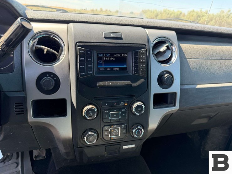 2014-ford-f150-image-25