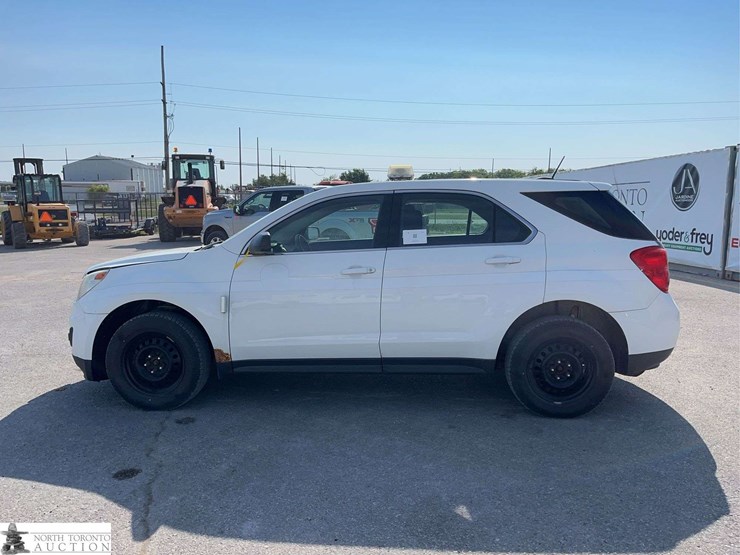 2015-chevrolet-equinox-image-8