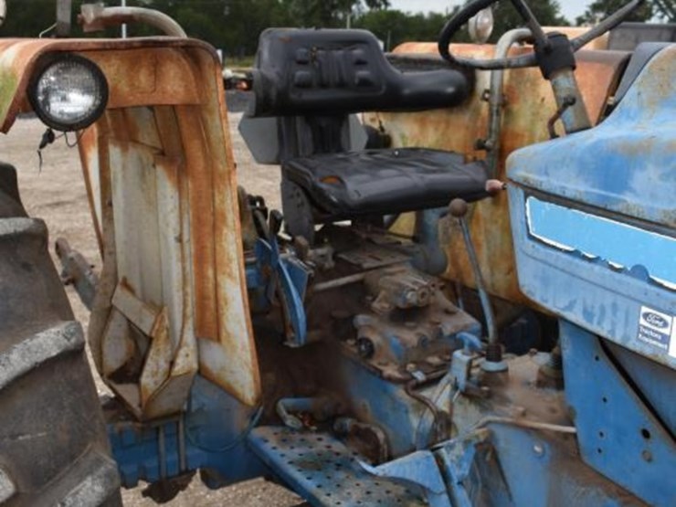 ford-5610-image-9