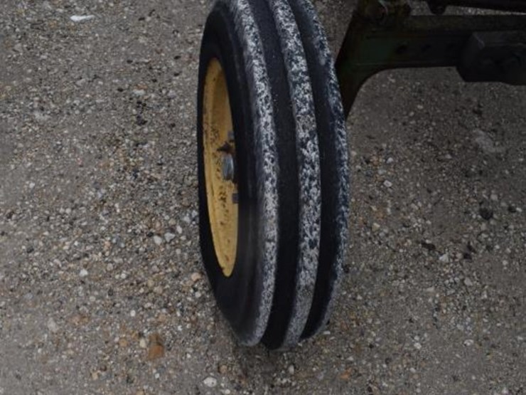 john-deere-2630-image-5