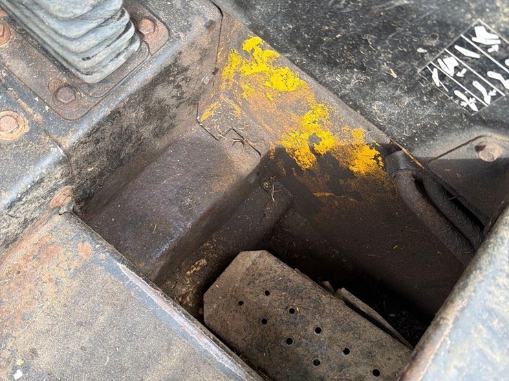 deere-6675-image-31