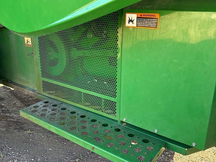 2012-john-deere-s680-image-16