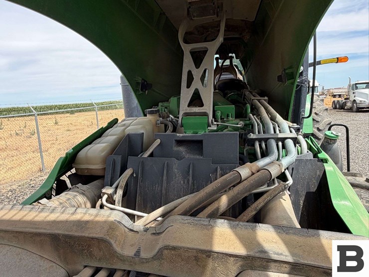 2014-john-deere-8345r-image-42