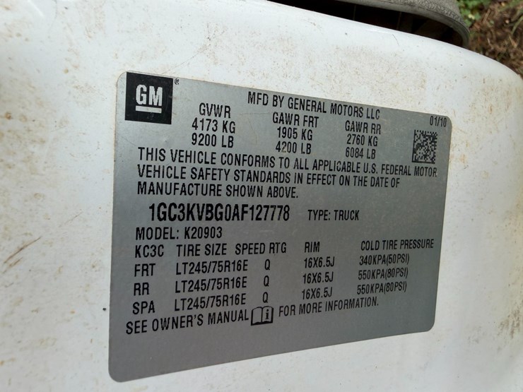2010-chevrolet-silverado-2500-image-66