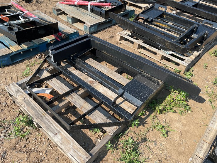 #18364-•-unused-2026-mower-king-skid-steer-forks-(princeton,-mn)-image-2
