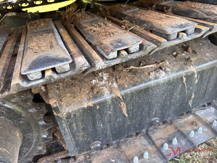 caterpillar-305.5e2-image-10