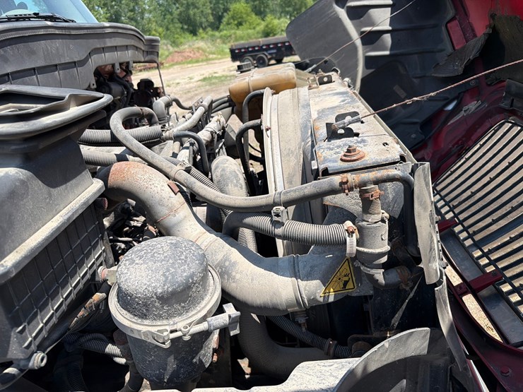 #1533-•-2014-international-navistar-4400sba-6x4-image-35