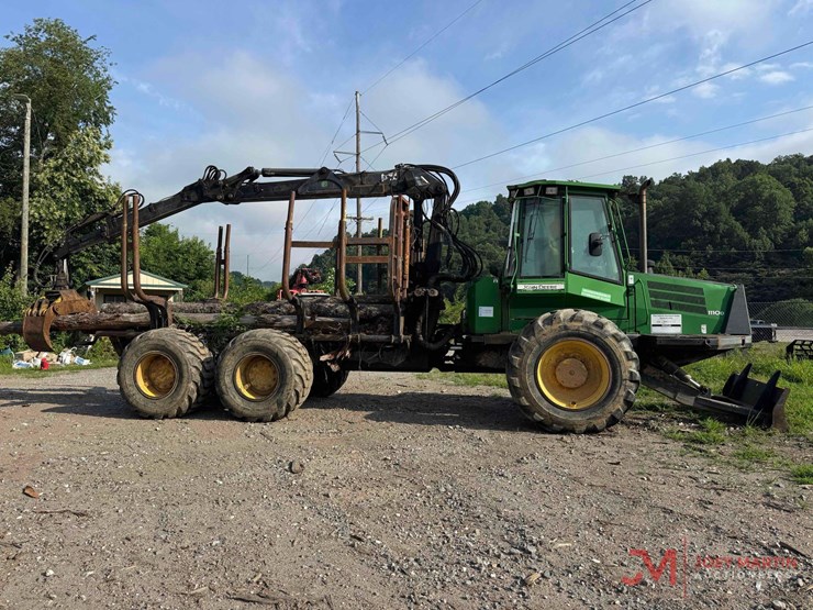 2005-deere-1110d-image-2