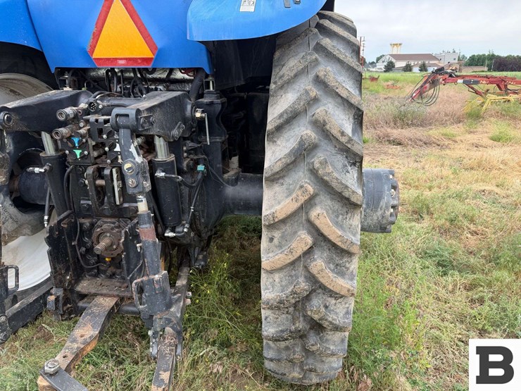 2007-new-holland-tg305-image-66