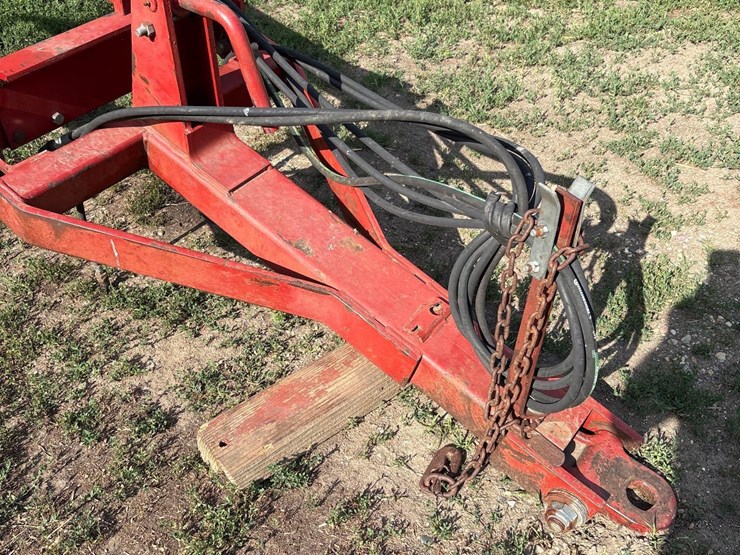 case-ih-4300-image-17