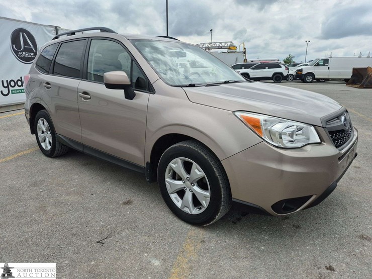 2015-subaru-forester-image-3